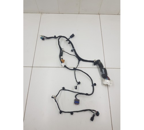 Электропроводка двери передняя левая
