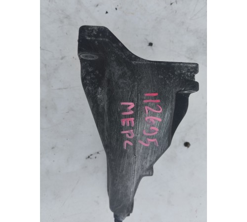 Кронштейн (крепление) двигателя правый