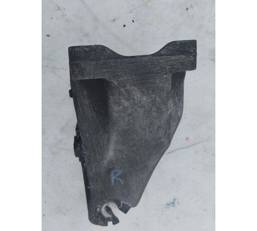 Кронштейн (крепление) двигателя правый