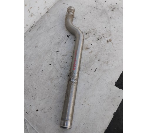 Трубка охлаждающей жидкости впускная