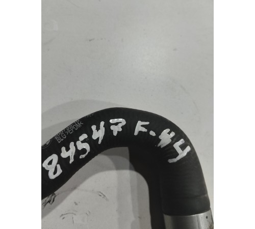 Патрубок системы охлаждения