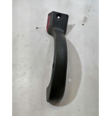 Накладка петли багажника левая