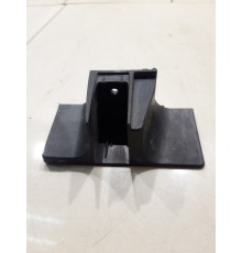 Кронштейн передний левый