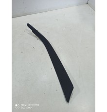 Обшивка крышки багажника (правая)