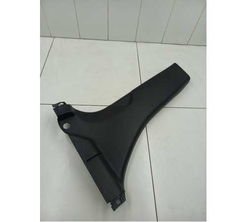 Обшивка центральной стойки левая нижняя