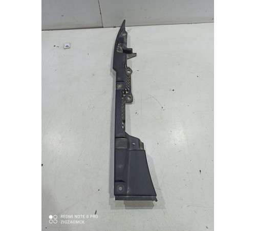 Пыльник крыла передний правый