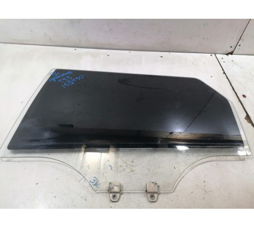 Стекло двери заднее левое