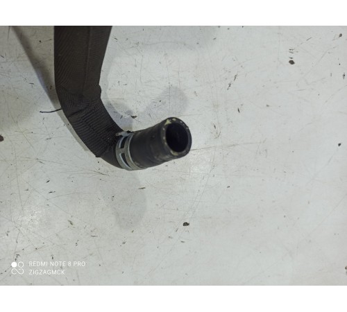 Патрубок системы охлаждения