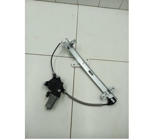 Стеклоподъемник двери передний левый