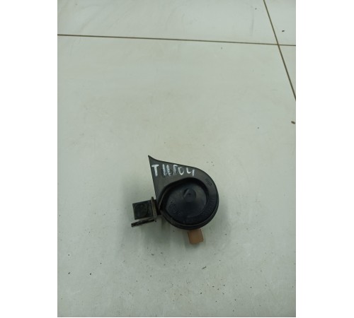 Звуковой сигнал клаксон центральный