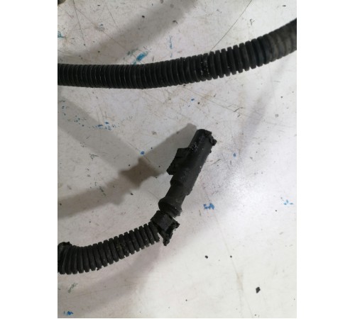 Датчик ABS передний левый