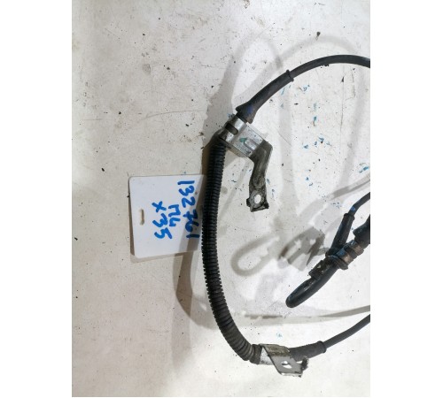 Датчик ABS передний левый