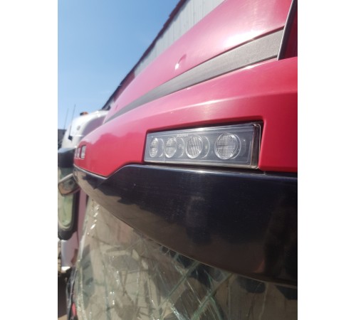 Передний спойлер кабины в сборе