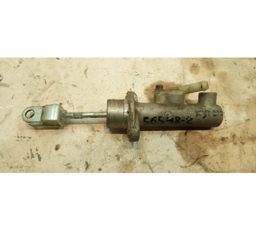 Главный тормозной цилиндр