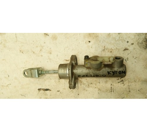 Главный тормозной цилиндр