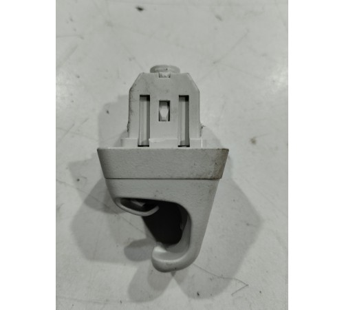 Крючок салона передний левый