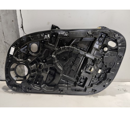 Стеклоподъемник (передний правый)