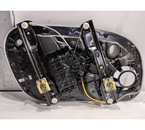 Стеклоподъемник (передний правый)