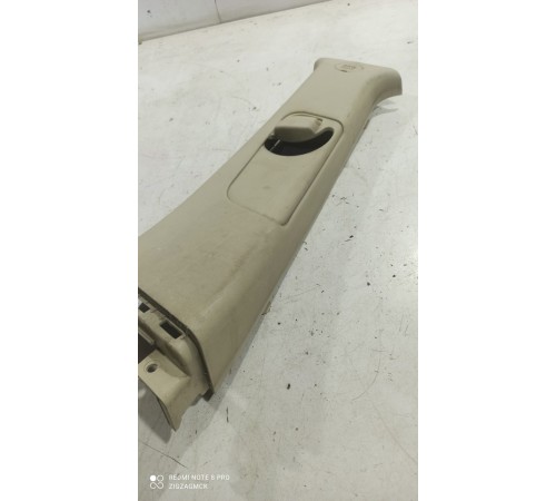 Обшивка центральной стойки(левая верхняя)