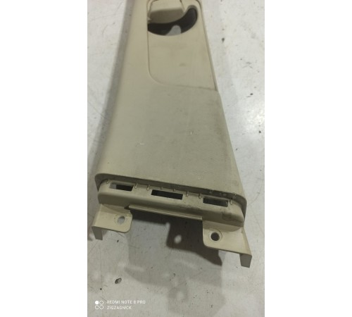 Обшивка центральной стойки(левая верхняя)