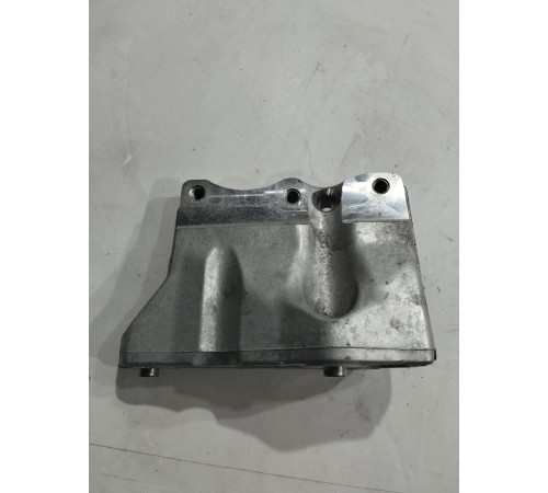 Кронштейн(крепление) двигателя