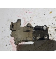 Кронштейн генератора