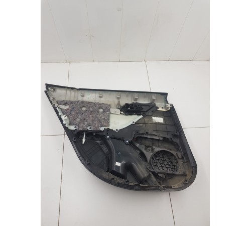 Обшивка двери задняя правая