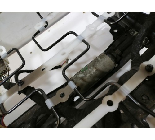 Каркас сиденья нижняя часть передний левый