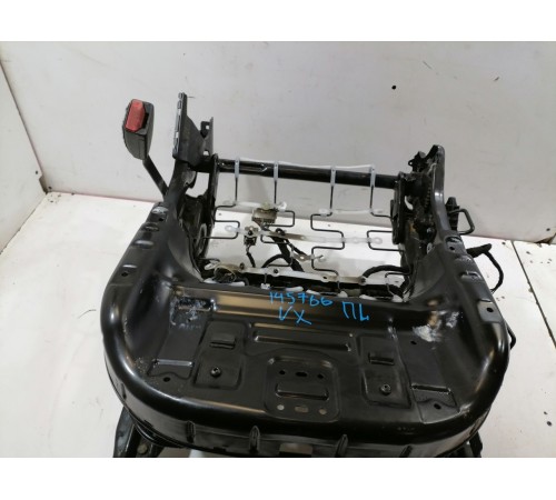 Каркас сиденья нижняя часть передний левый