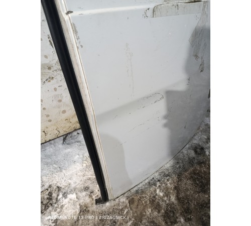 Дверь багажника правая