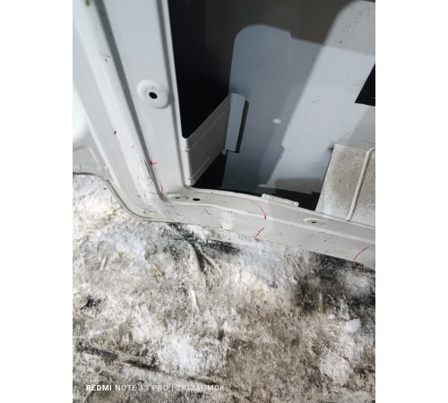 Дверь багажника правая