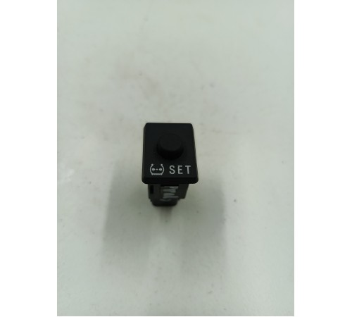 Кнопка системы контроля давления в шинах