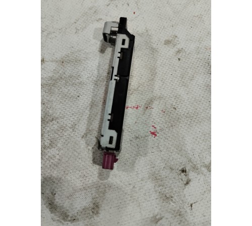 Усилитель антенны левый