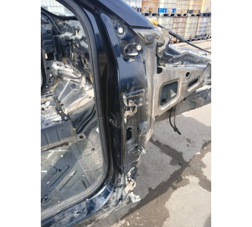 Порог со стойкой правый