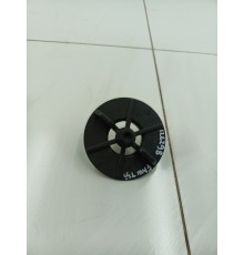 Болт крепления запасного колеса