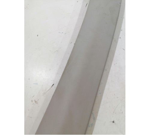 Обшивка стойки левая 