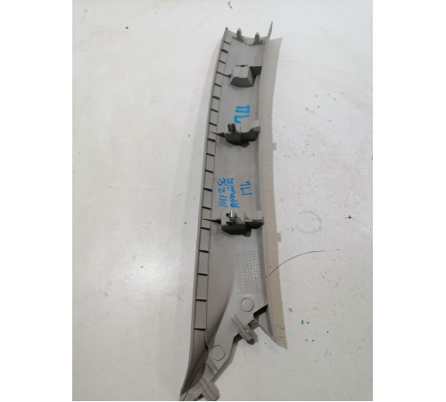 Обшивка стойки левая 