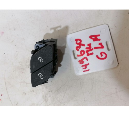 Кнопка блокировки двери передняя левая