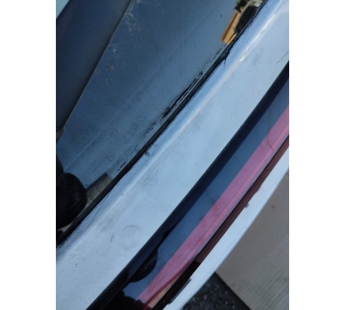 Крышка багажника в сборе