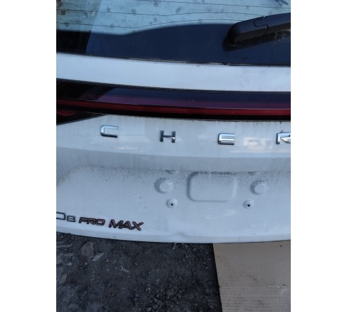 Крышка багажника в сборе