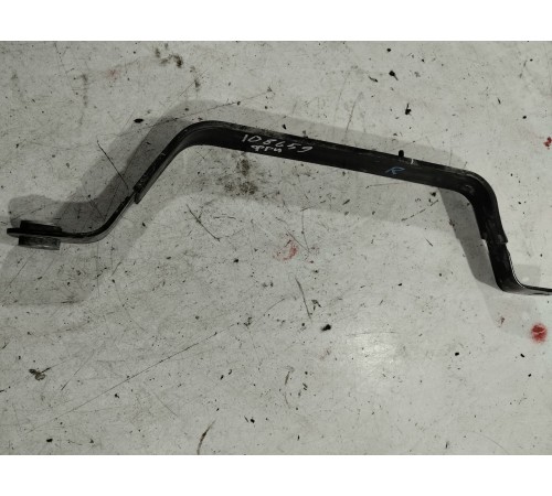 Крепление топливного бака правое