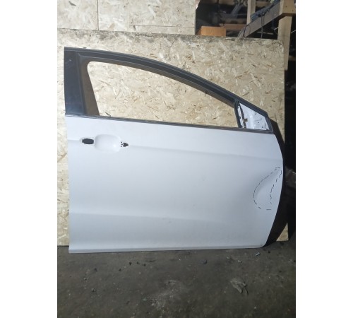 Дверь передняя правая