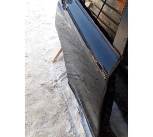 Дверь (задняя, правая)