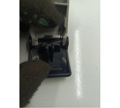 Ручка открывания капота