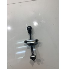 Ограничитель задней правой двери