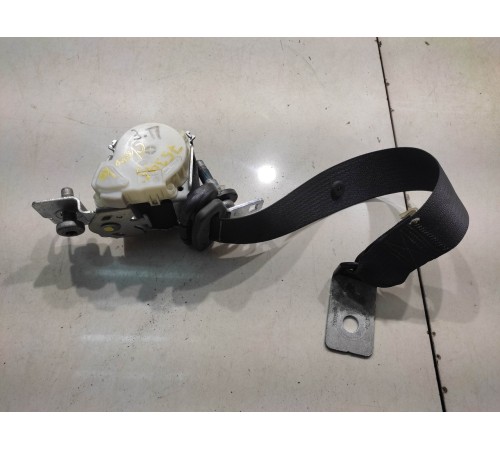 Ремень безопасности (задний, правый)