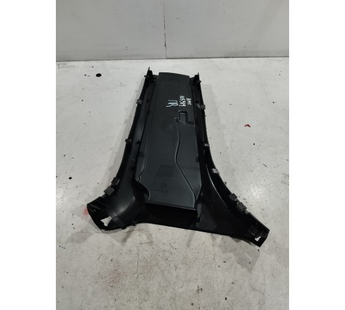 Обшивка центральной стойки(правая нижняя)