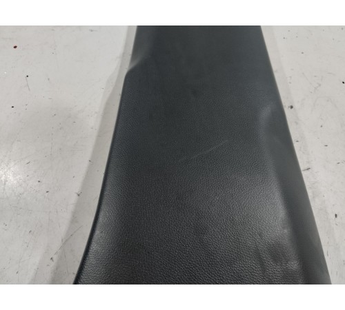 Обшивка центральной стойки(правая нижняя)