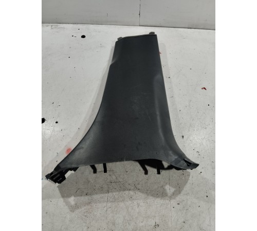 Обшивка центральной стойки(правая нижняя)