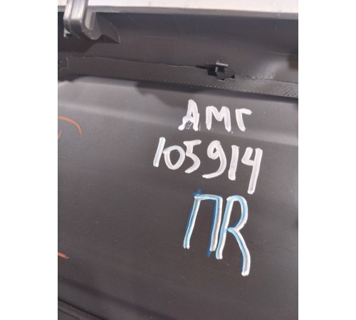 Обшивка центральной стойки(правая нижняя)